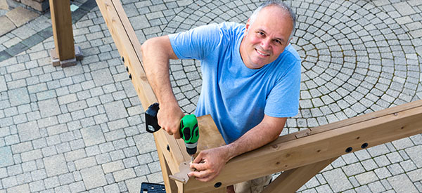 There are many reasons to hire a professional contractor for your patio renovation to be a success.