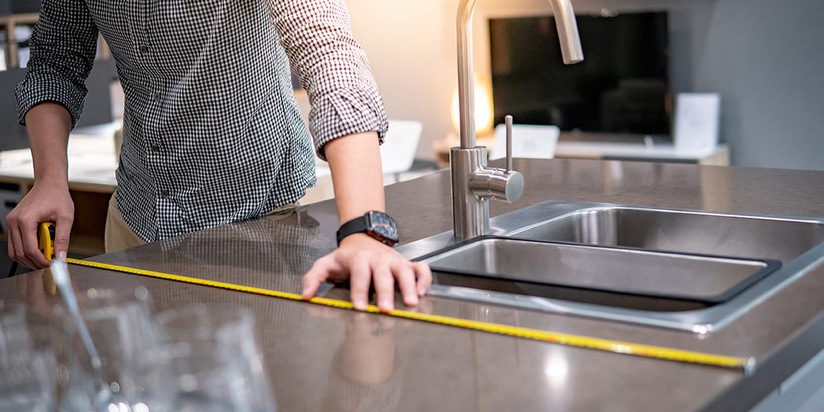 Choose a kitchen countertop that adds style and function to your kitchen space.