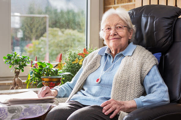 Seniors can live independently with help from medical alert systems.
