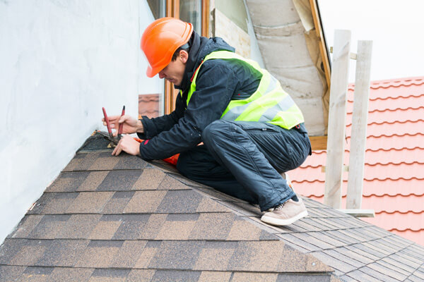 Toronto professional roofing services.