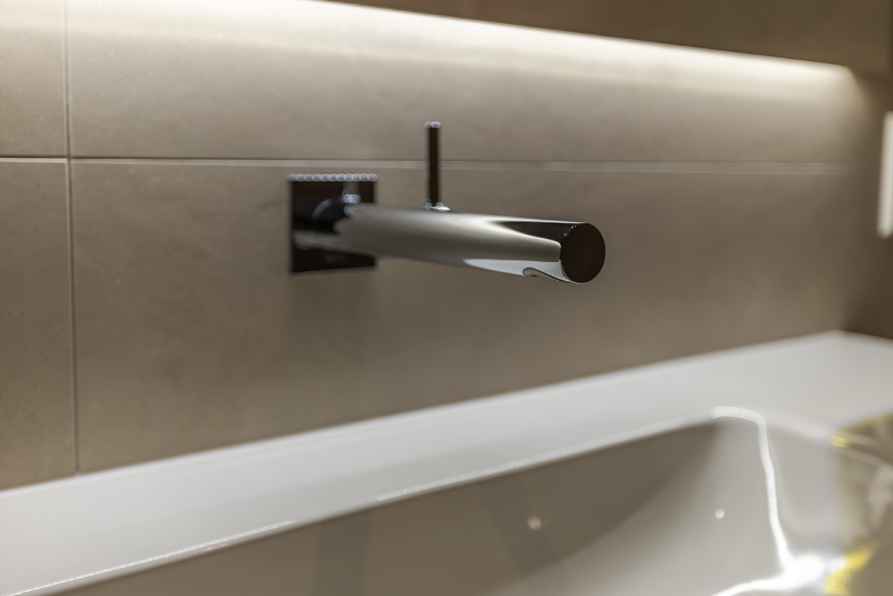 Modern wall-mounted faucets.
