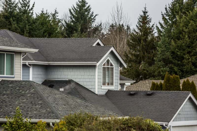 Asphalt shingle roof for residential property