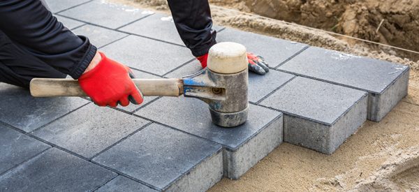 Know-the-best-materials-for-paving-your-driveway-using-our-free-quotes