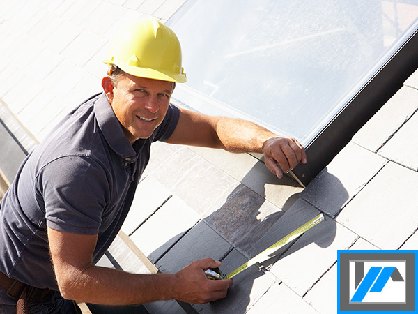 Un couvreur employé est un atout quand vous refaites votre toiture et son revêtement.